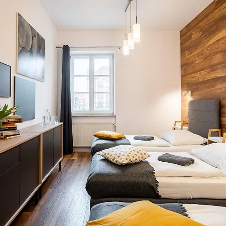Solny Square 3*