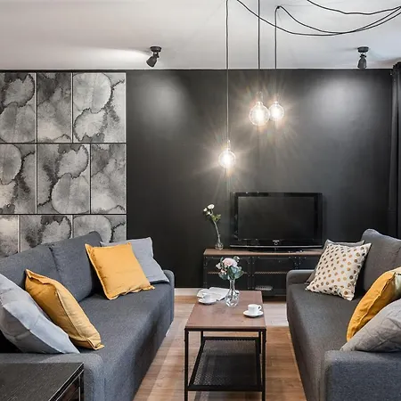 Solny Square 3* Wrocław
