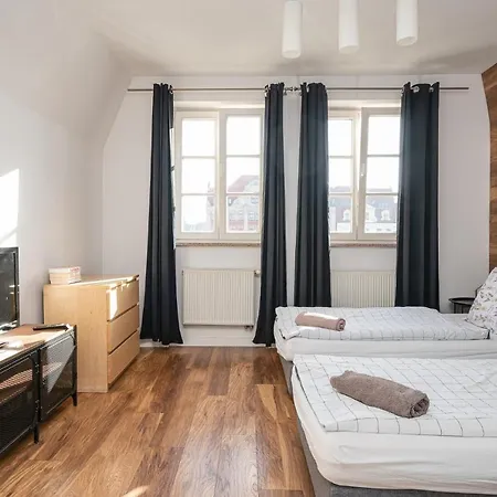 Solny Square 3*