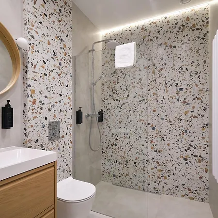 Leoapart Solny Square