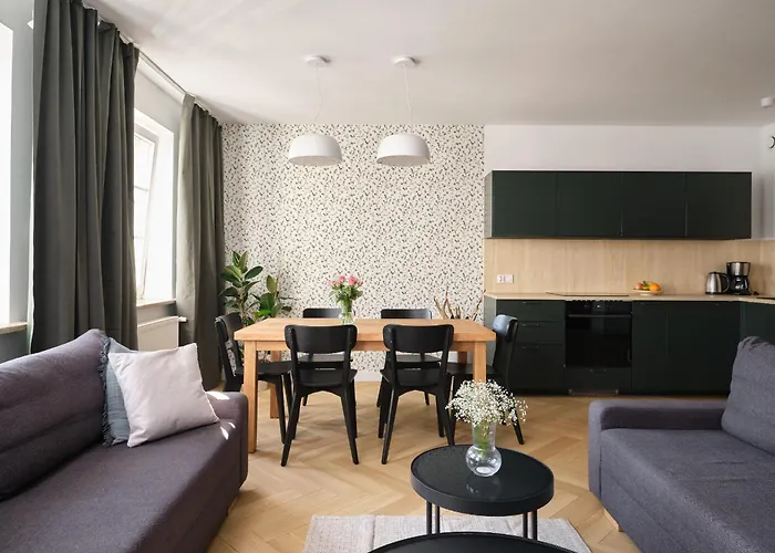 Leoapart Solny Square Appartamento